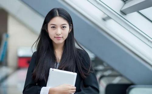 公务员与网红,新时代的传播使者与政务新风尚