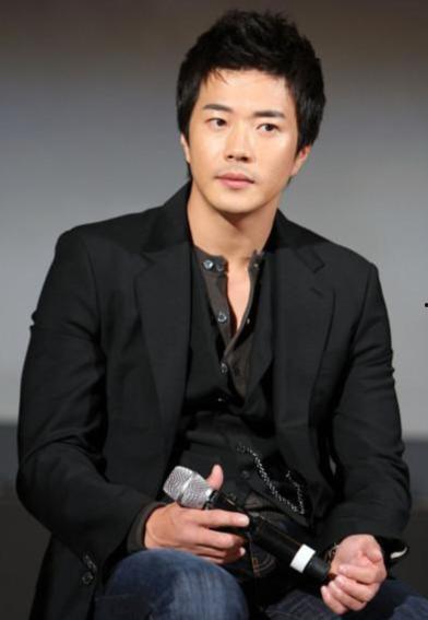 韩国明星权相宇,从韩流巨星到时尚偶像的蜕变之路