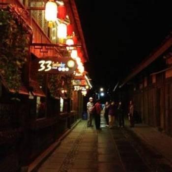 都江堰周边网红夜市街,美食与文化的璀璨融合