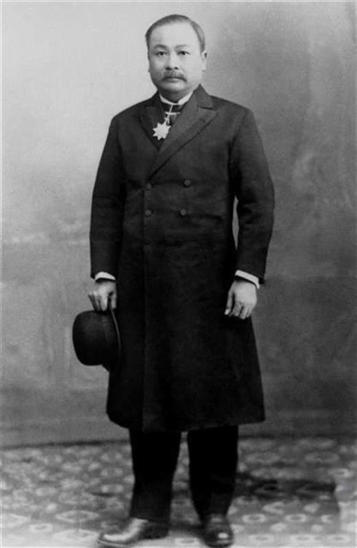 商丘网红大圆和家人,共筑幸福生活篇章